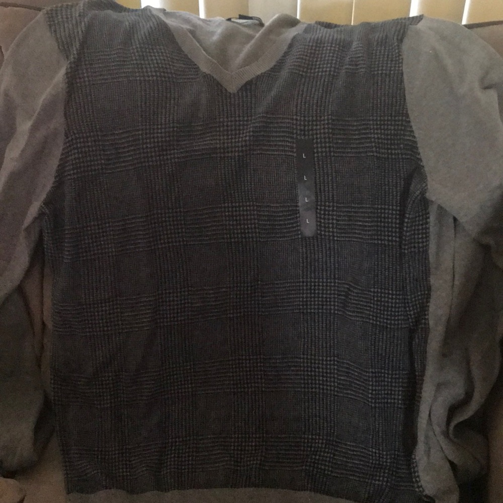 New V-neck sweater
